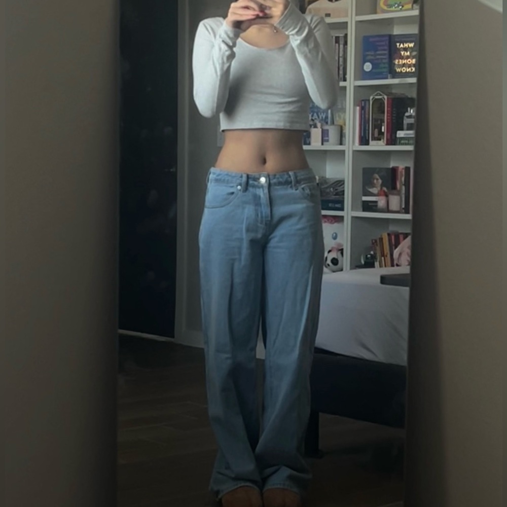 Edikted Low Rise Baggy Jeans